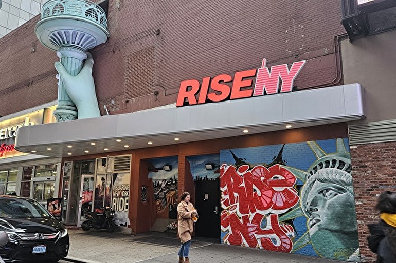 お勧めアトラクション”RiseNY”で体験するニューヨークの魅力