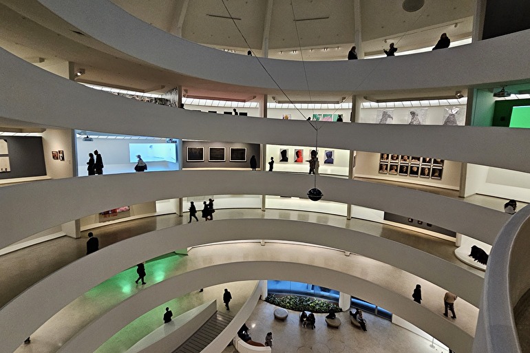 ソロモン・R・グッゲンハイム美術館(Solomon R. Guggenheim Museum)